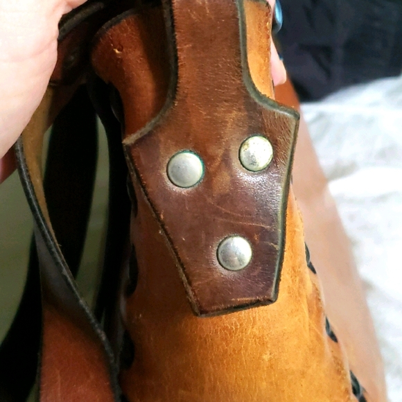 ⚡2 X Host Pick⚡ One of a Kind Vintage Leather Satchel - Picture 5 of 11